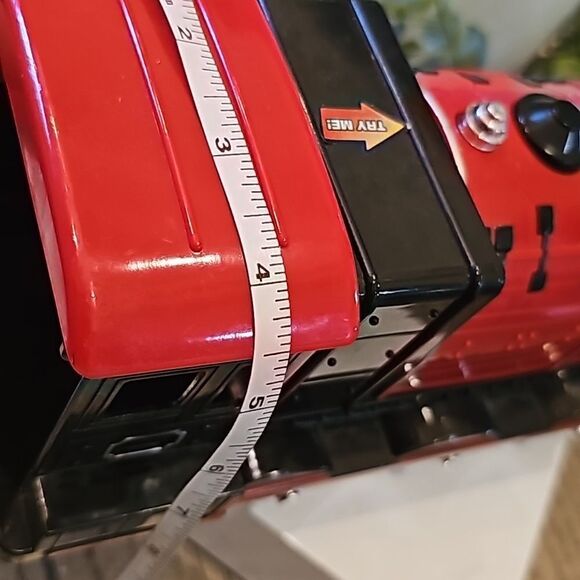 Kids train toy with working lights and sounds - Picture 8 of 9